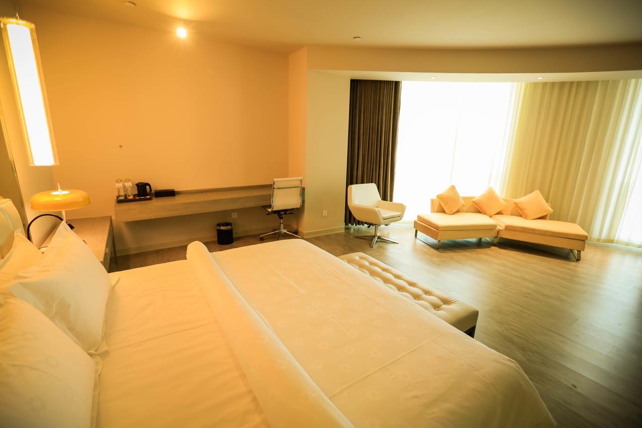 Metropolo Jin Jiang Hotels Turpan Administrative The Heart Of Pai Екстериор снимка